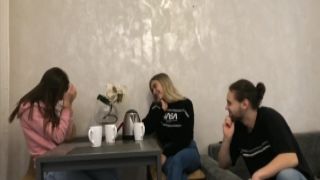 !MollyKelt - Husband Cheats on Dickforlilly Right in Fr