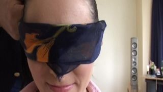 Oldje - Blindfold Game - Kate